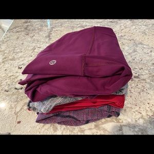 Lululemon High-Rise Wunder Under. Size 6. 23”